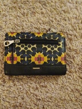 Relic Yellow, Black and Red Floral Zip Wallet